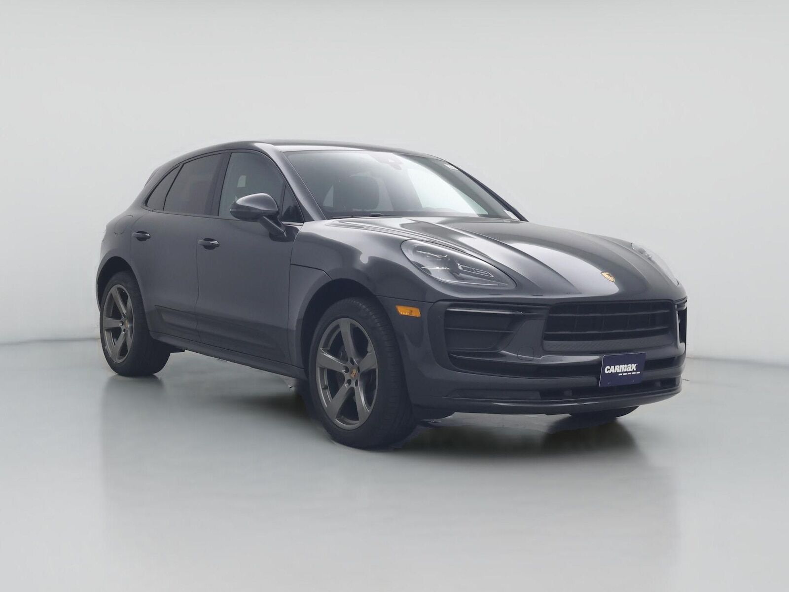 2022 PORSCHE Macan