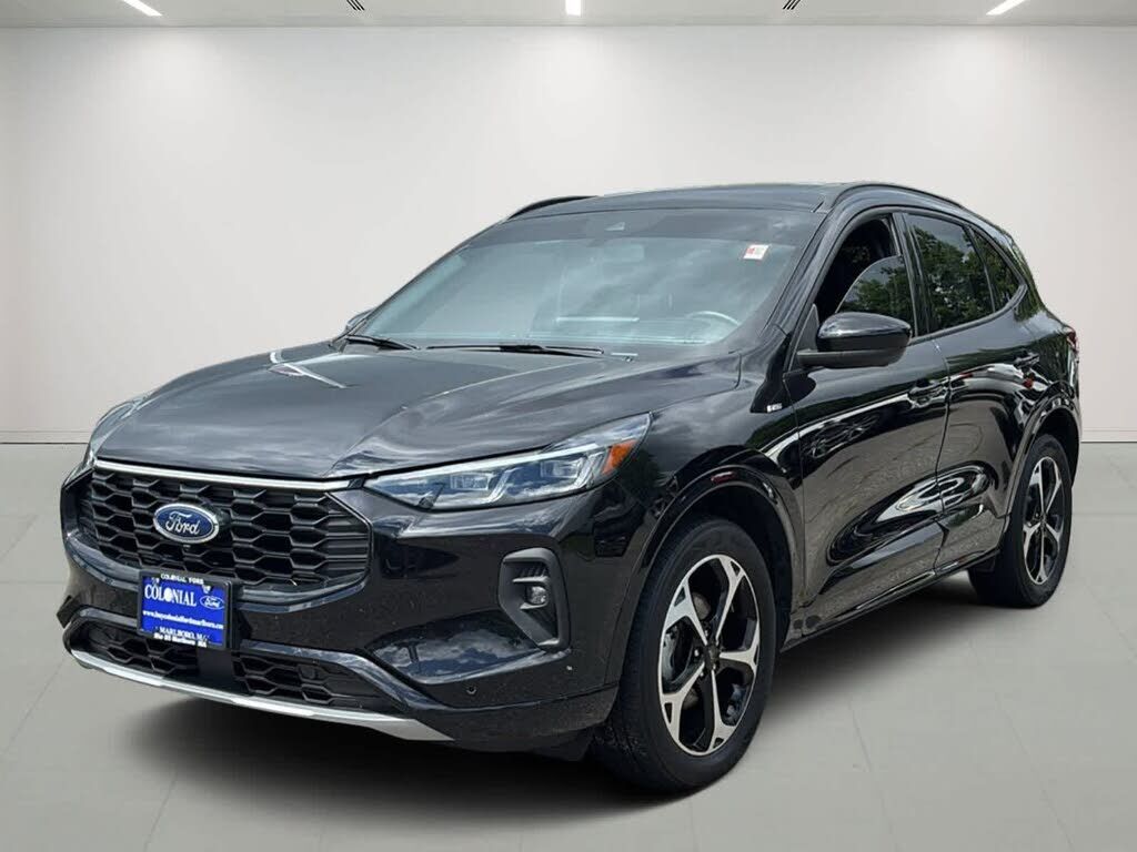 2025 FORD Escape