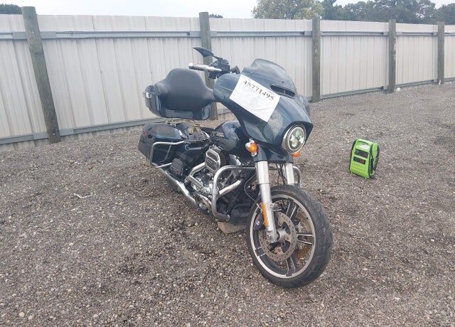 2016 HARLEY DAVIDSON FLHXS / Street Glide Special