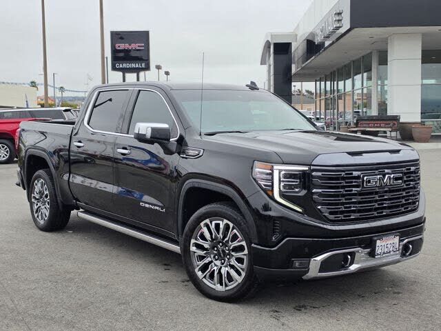 2024 GMC Sierra