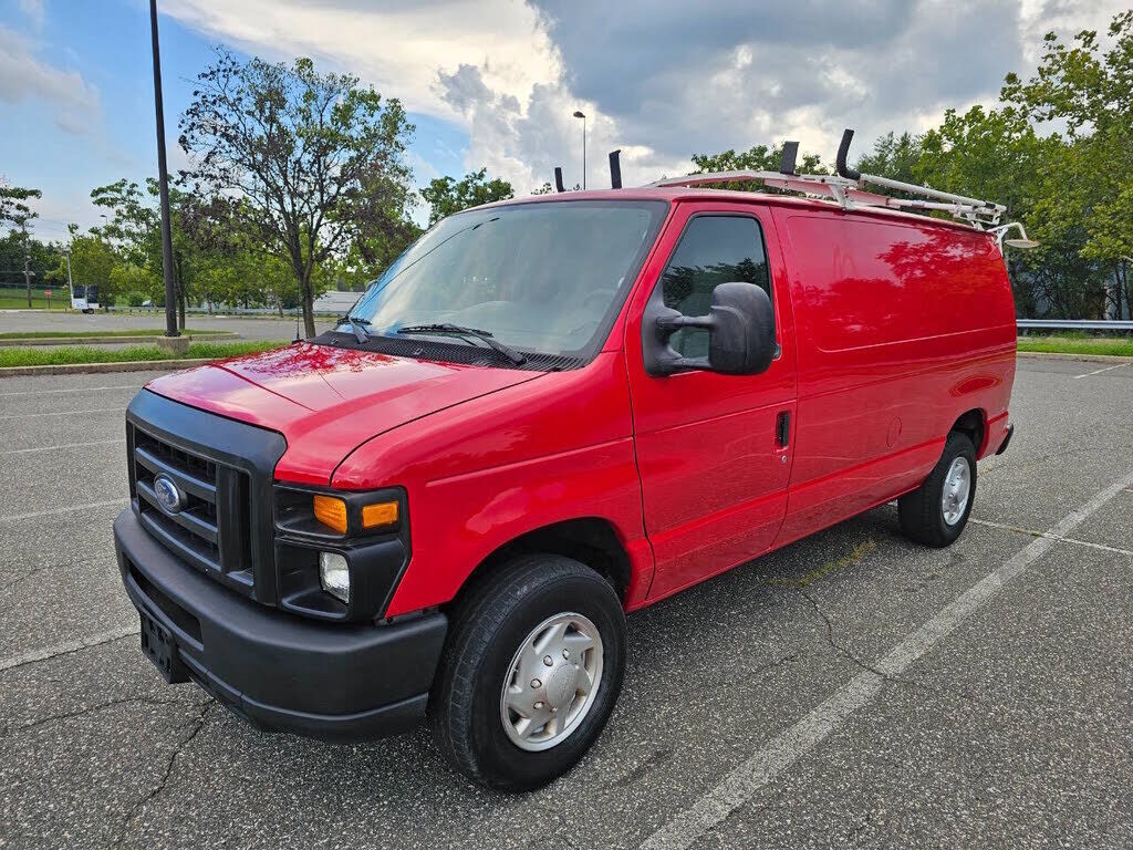 2012 FORD E-250