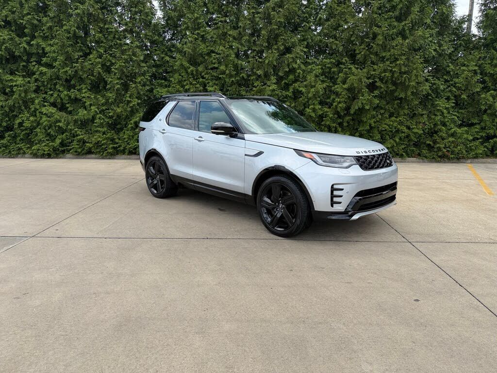 2024 LAND ROVER Discovery