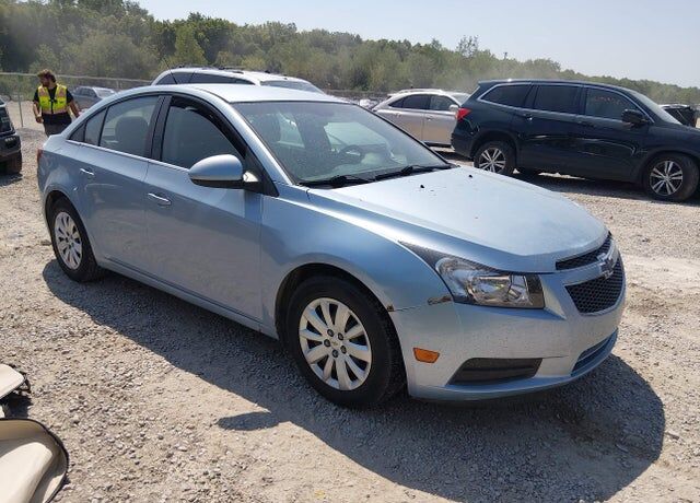 2011 CHEVROLET Cruze