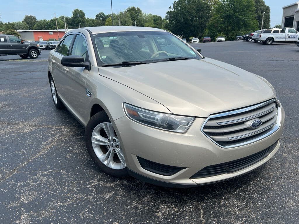 2018 FORD Taurus