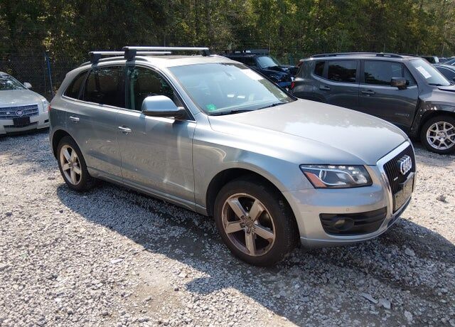 2010 AUDI Q5