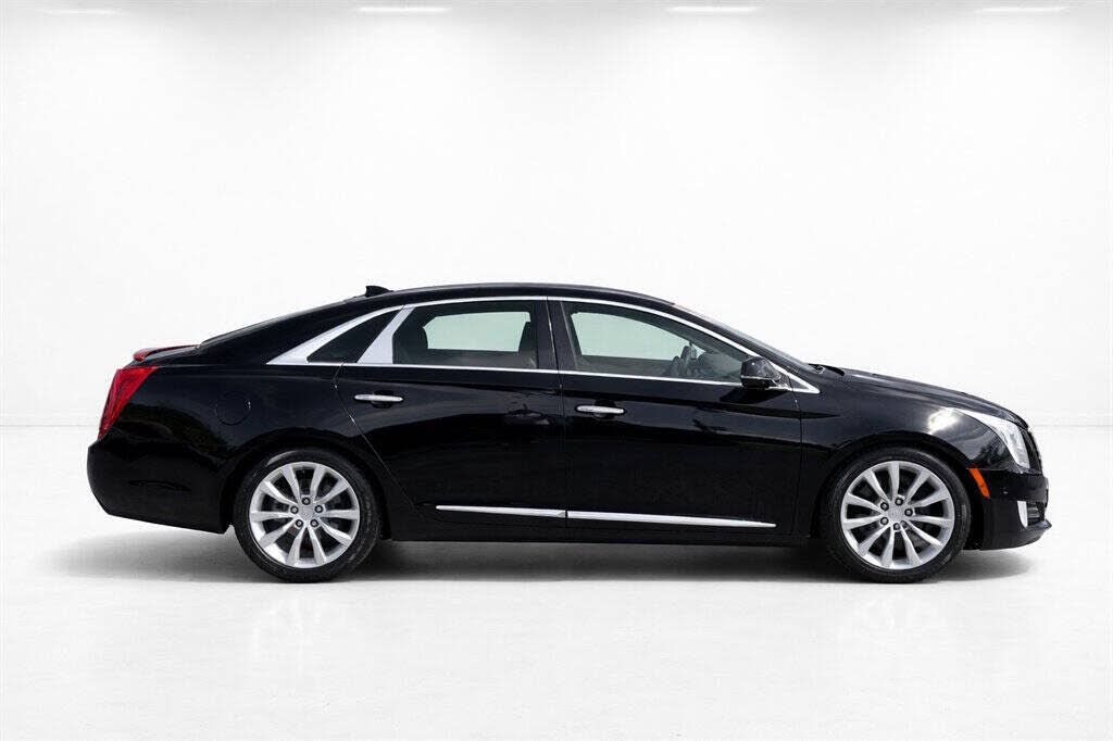 2017 CADILLAC XTS