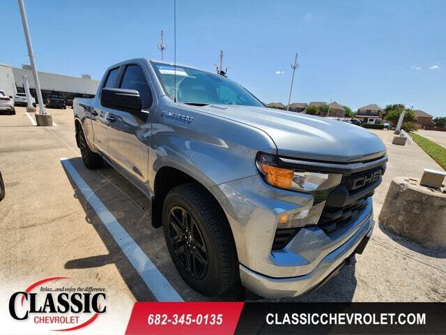 2025 CHEVROLET Silverado