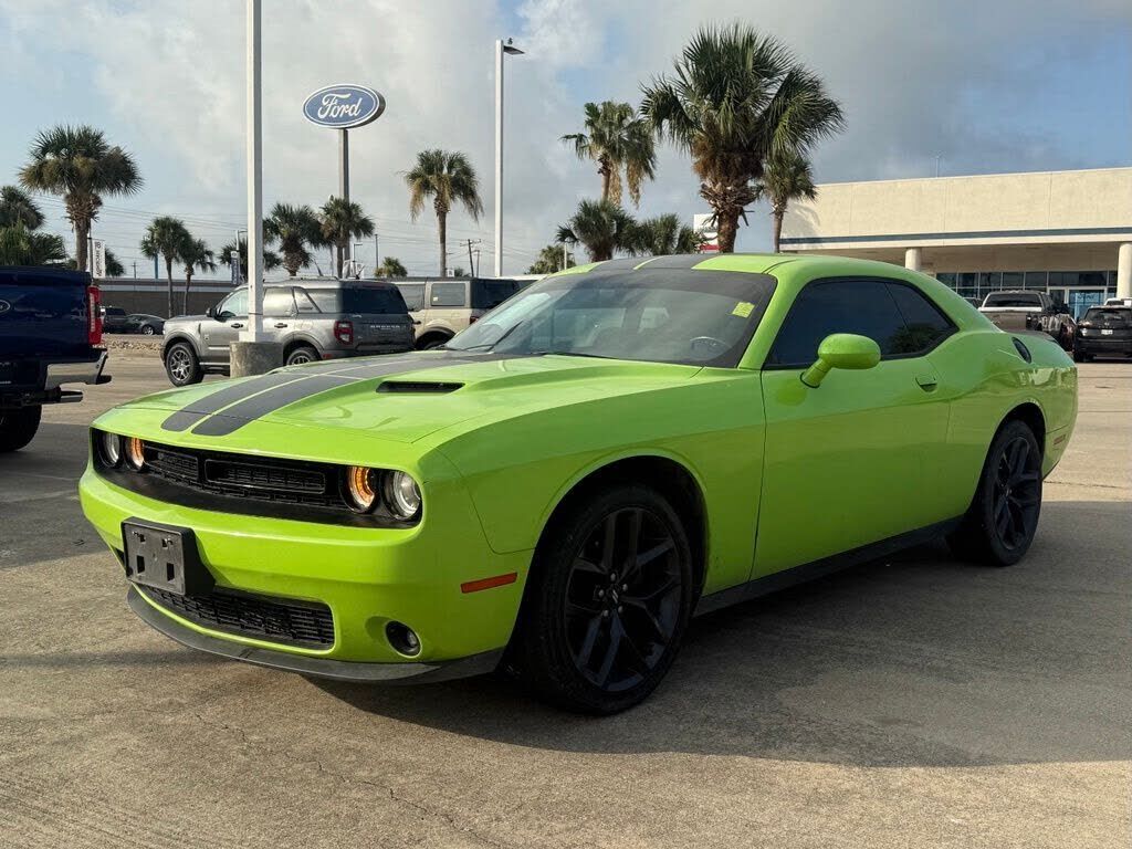 2019 DODGE Challenger