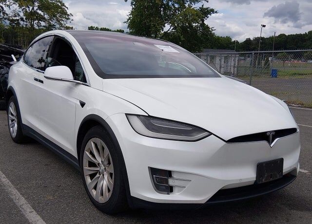 2017 TESLA Model X