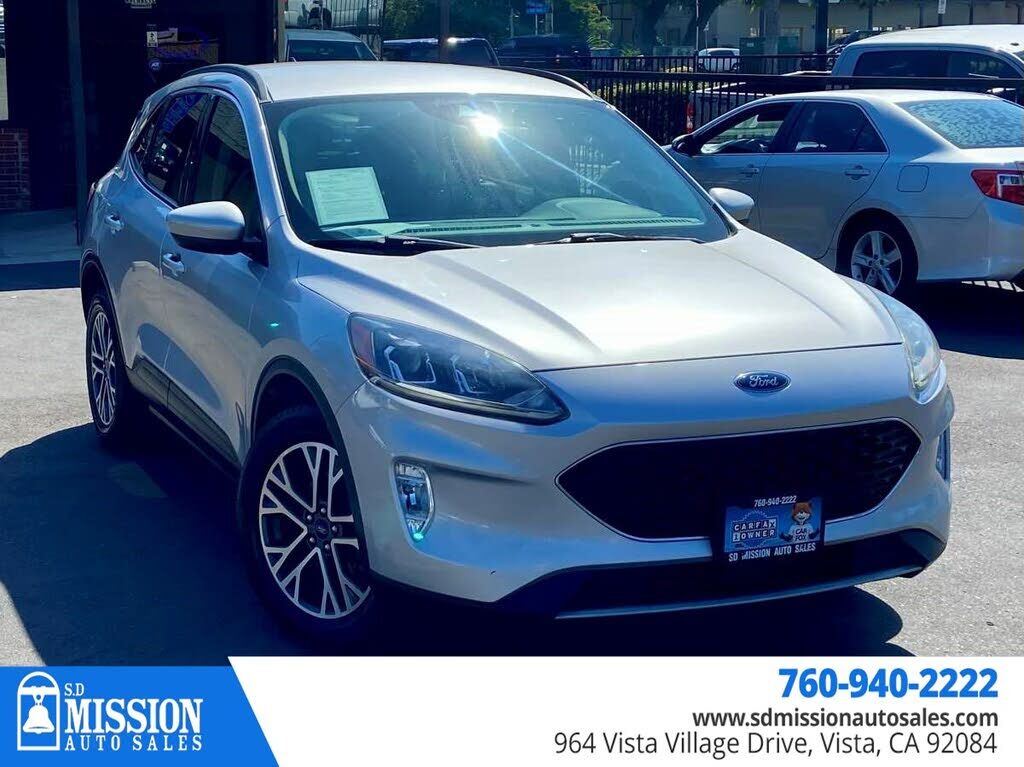 2020 FORD Escape