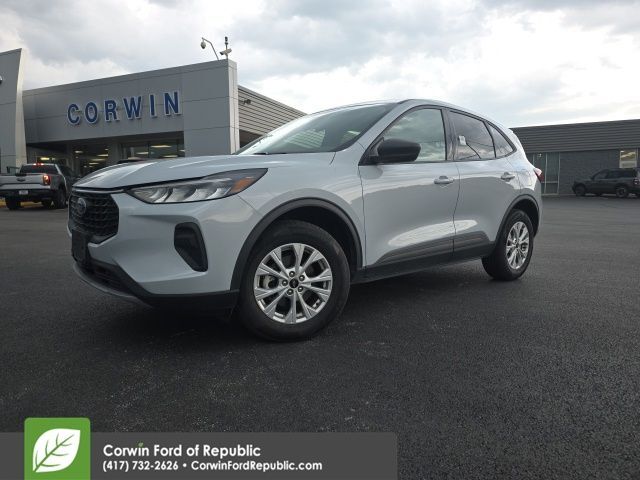 2025 FORD Escape