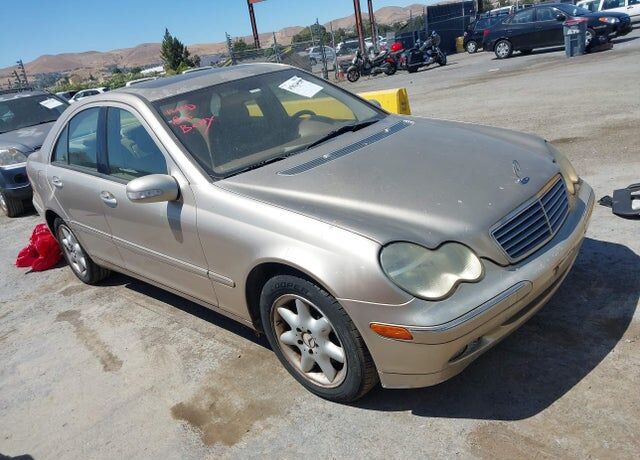 2003 MERCEDES-BENZ C-Class