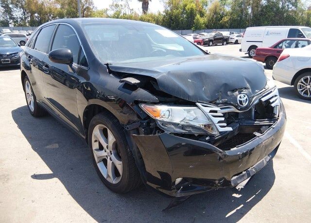 2011 TOYOTA Venza