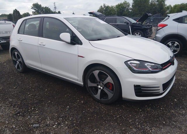 2017 VOLKSWAGEN Golf GTI