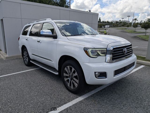 2020 TOYOTA Sequoia