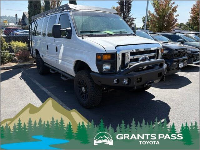 2008 FORD E-350