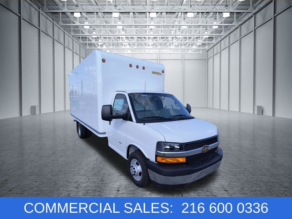 2026 CHEVROLET Express