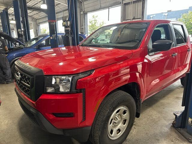 2022 NISSAN Frontier