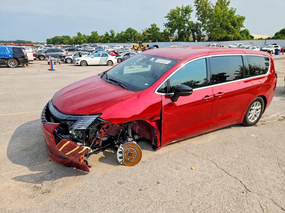 2027 CHRYSLER Pacifica