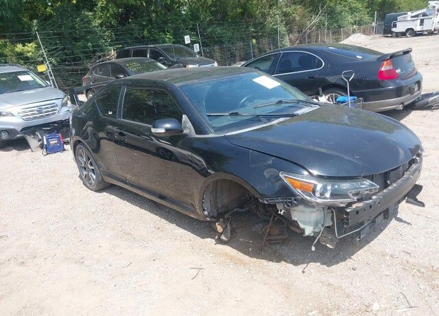2014 TOYOTA SCION
