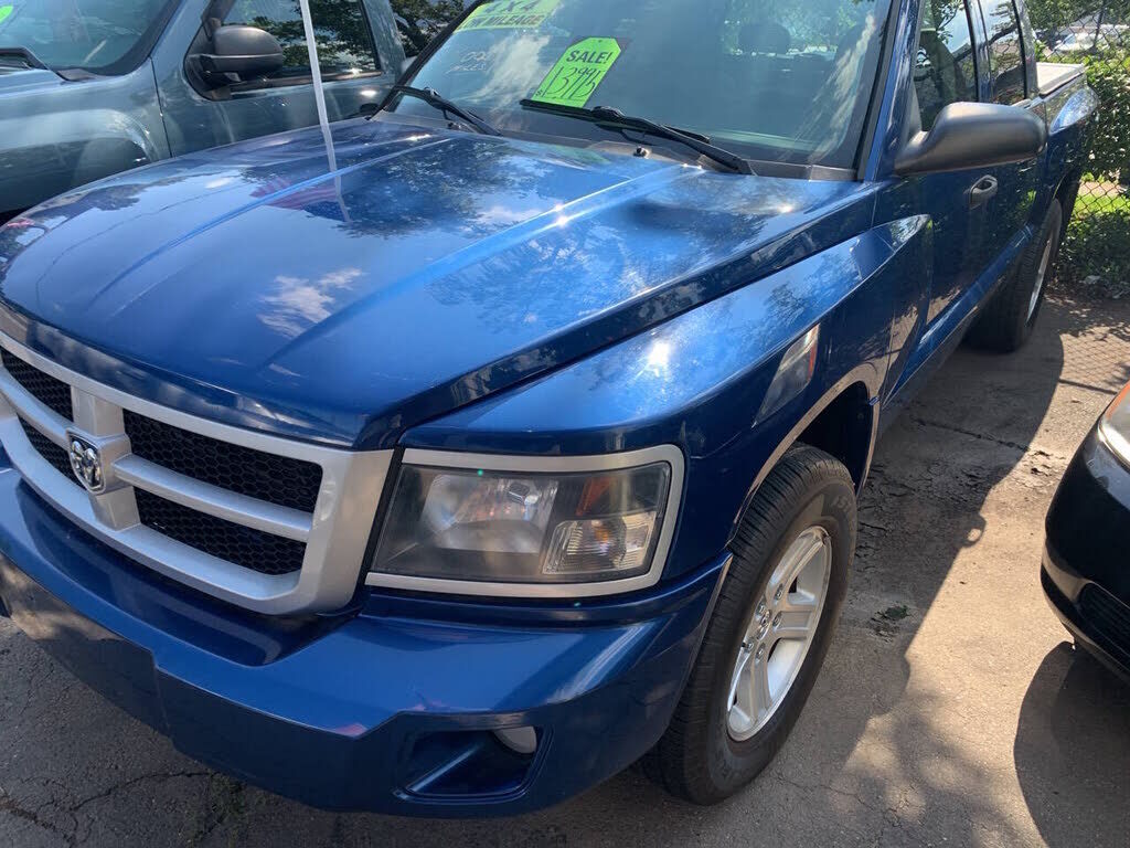 2011 DODGE Dakota