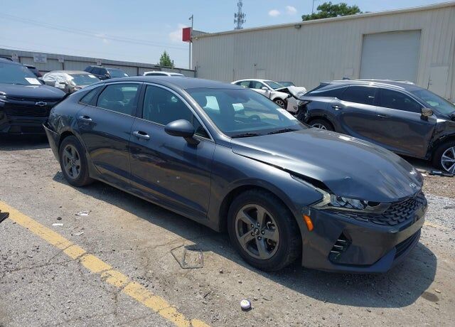 2021 KIA K5