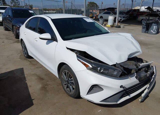 2023 KIA Forte