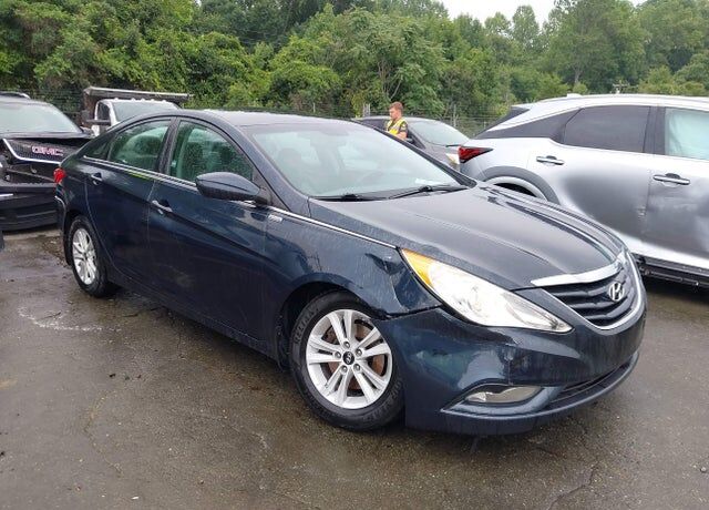 2013 HYUNDAI Sonata