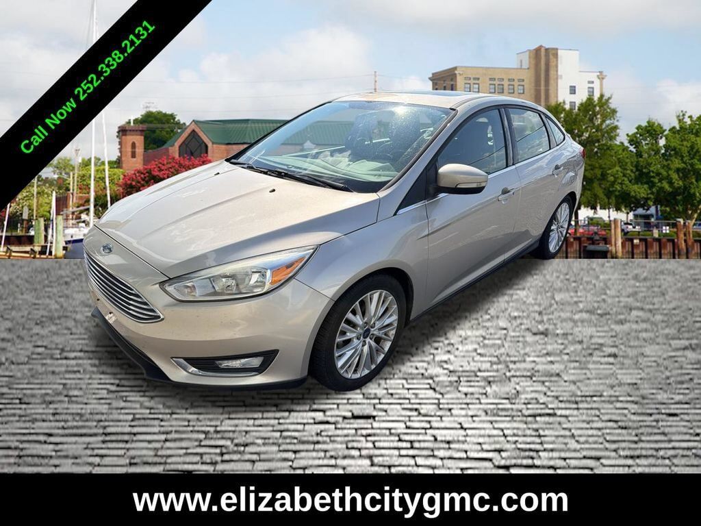 2017 FORD Focus
