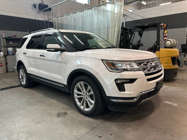 2019 FORD Explorer