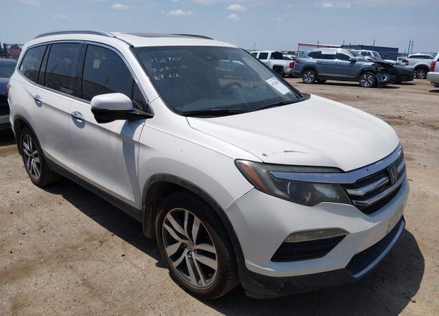 2017 HONDA Pilot