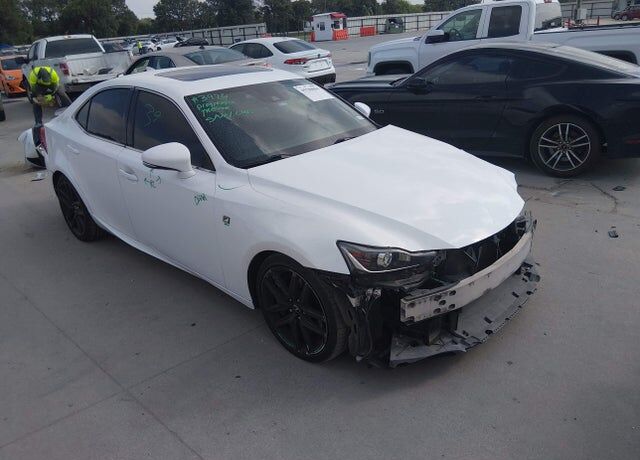 2017 LEXUS IS