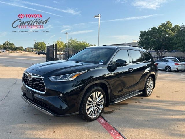 2024 TOYOTA Highlander
