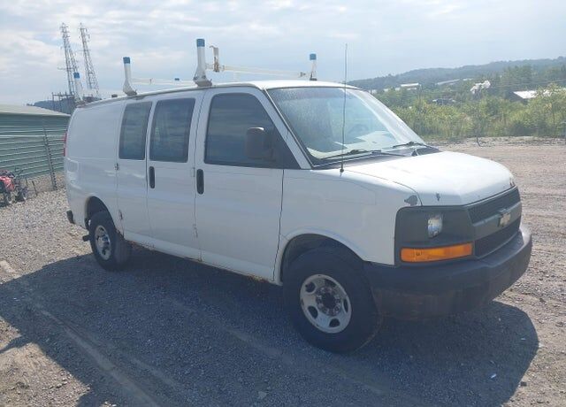 2011 CHEVROLET Express
