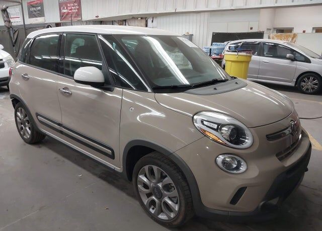2016 FIAT 500L