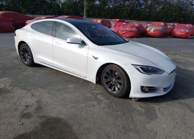 2018 TESLA Model S