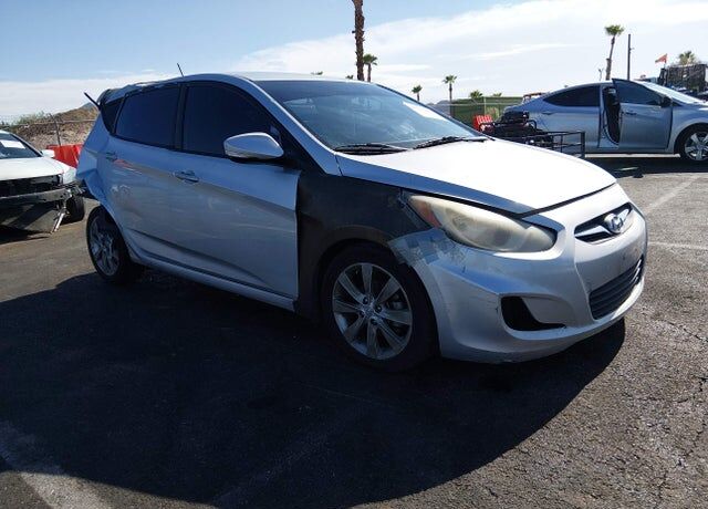2013 HYUNDAI Accent