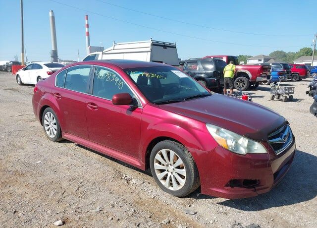 2011 SUBARU Legacy