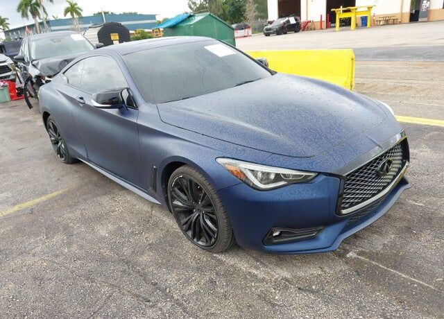 2017 INFINITI Q60