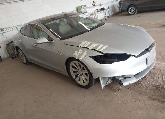 2017 TESLA Model S