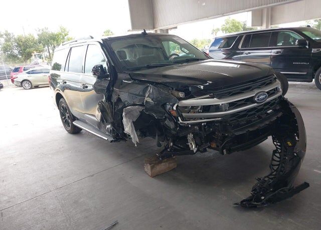 2023 FORD Expedition