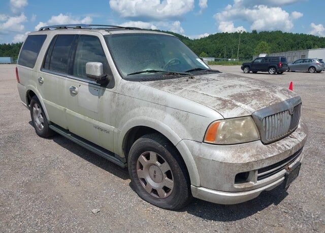 2005 LINCOLN Navigator