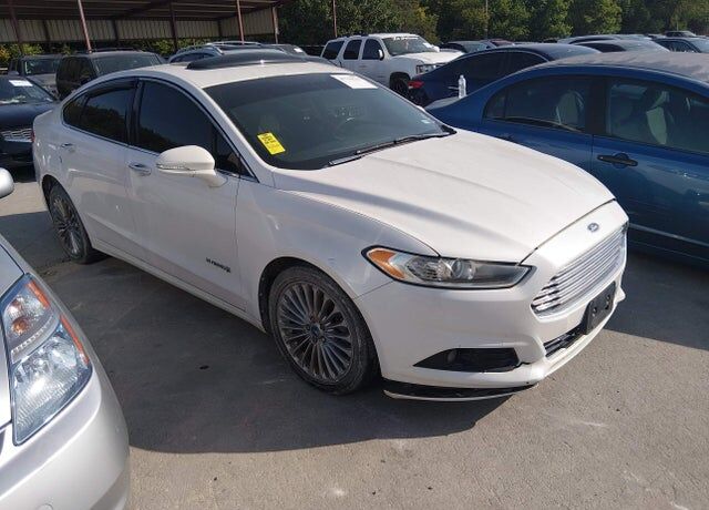 2013 FORD Fusion