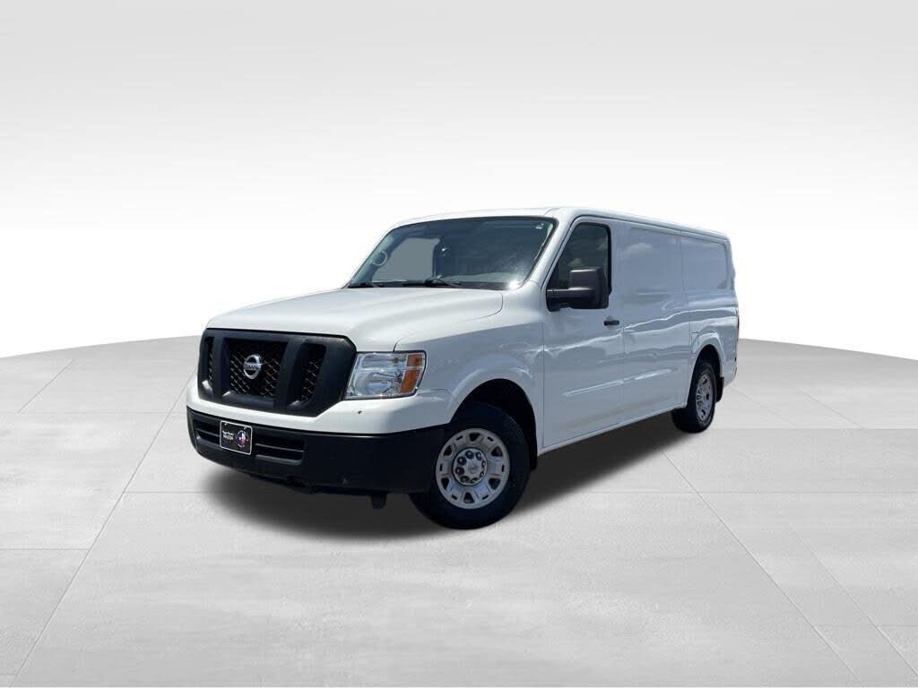 2018 NISSAN NV