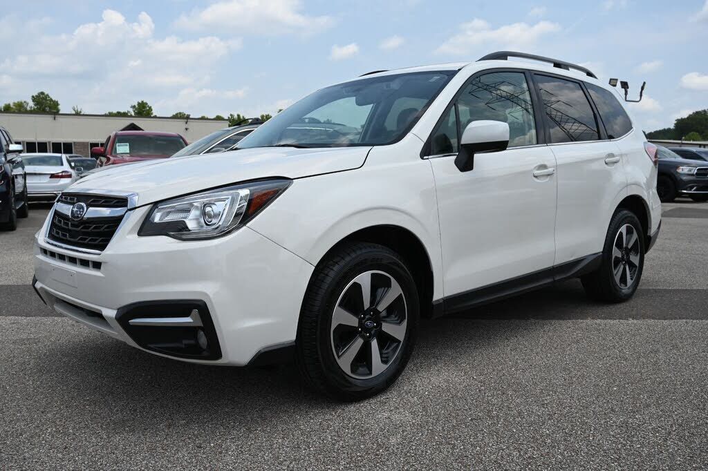 2018 SUBARU Forester