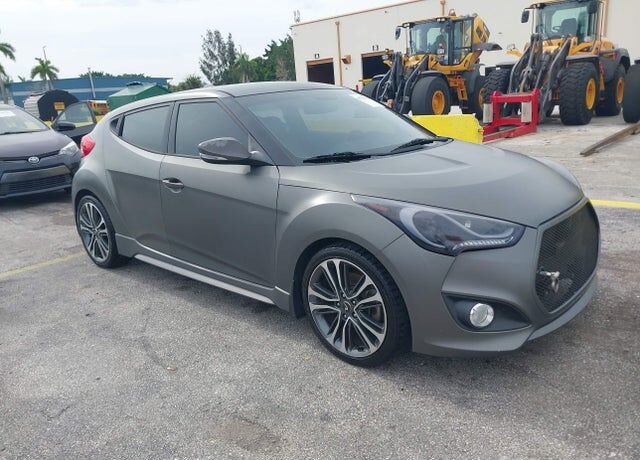 2016 HYUNDAI Veloster