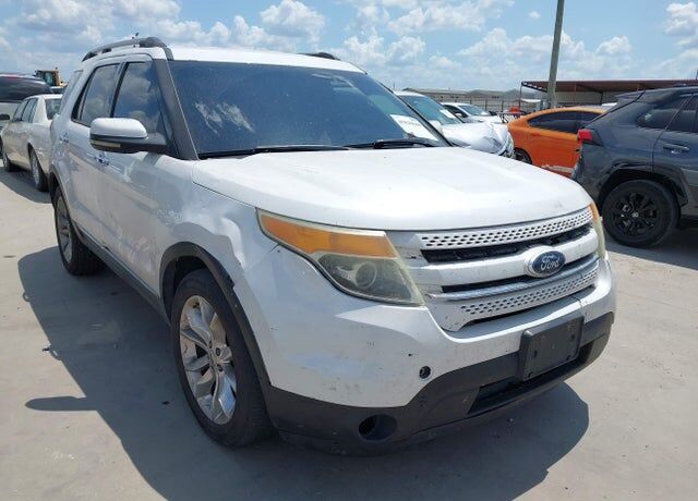2011 FORD Explorer