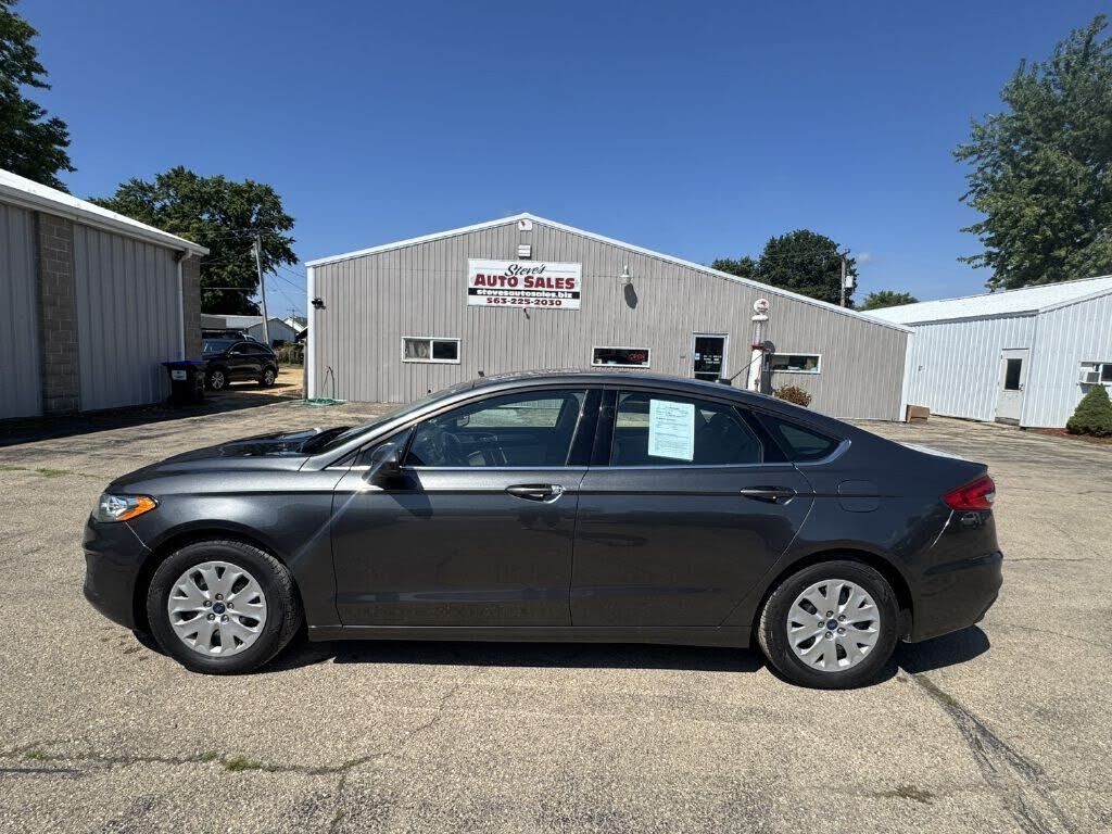 2019 FORD Fusion