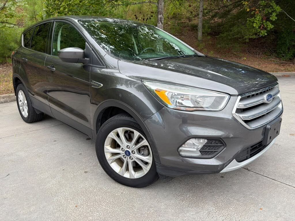 2017 FORD Escape