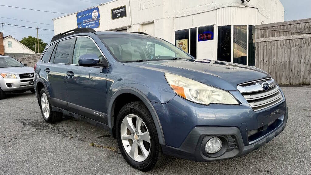 2013 SUBARU Outback